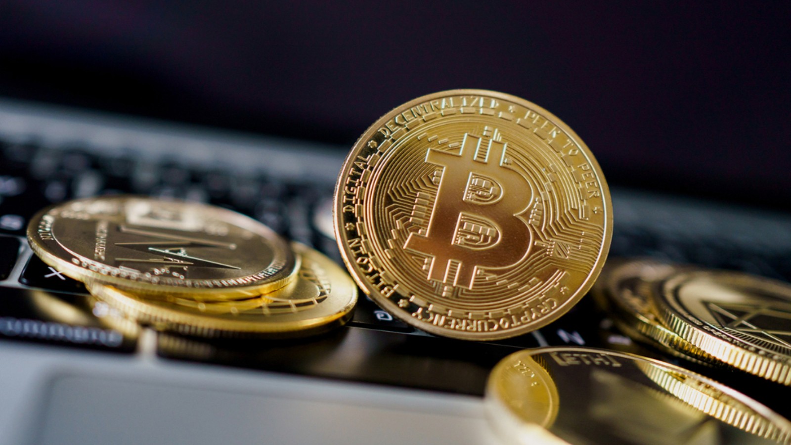 Bitcoin ร่วงลงอีกครั้ง หลังไม่สามารถทะลุแนวต้านที่บริเวณ 40,000 ดอลลาร์